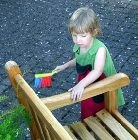 un banc en teck tout propre !