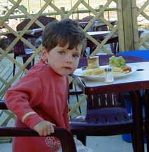 Margot au restaurant