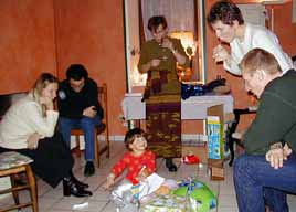 toute la famille autour de Margot